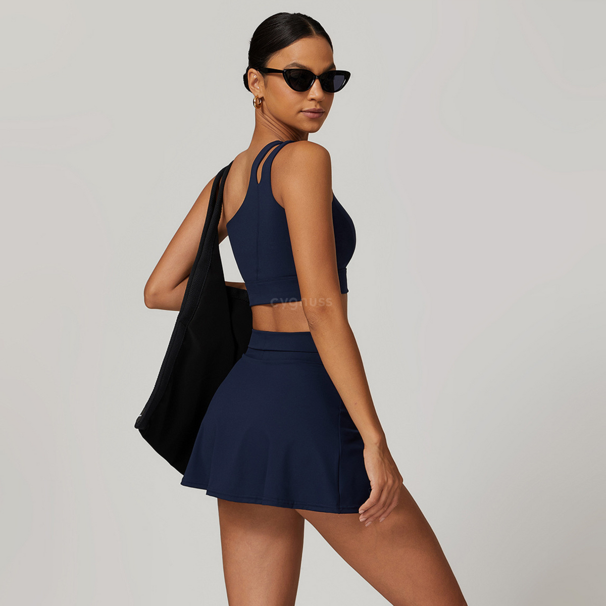 Conjunto Dynamic - Top e Short Esportivo