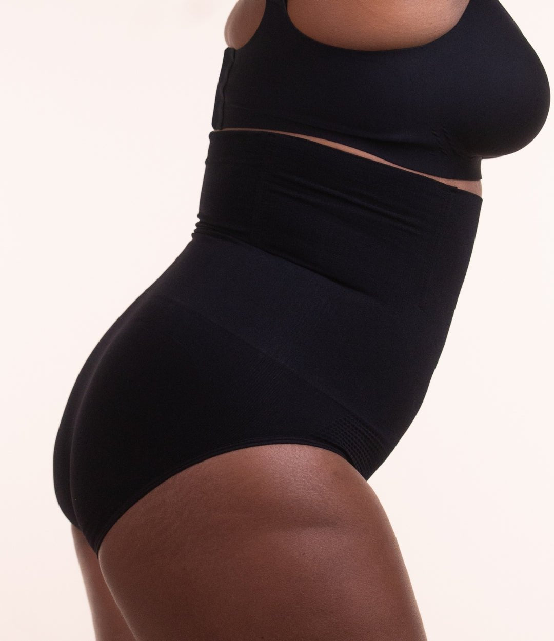Calcinha Modeladora com Abertura Higiênica (Promoção)