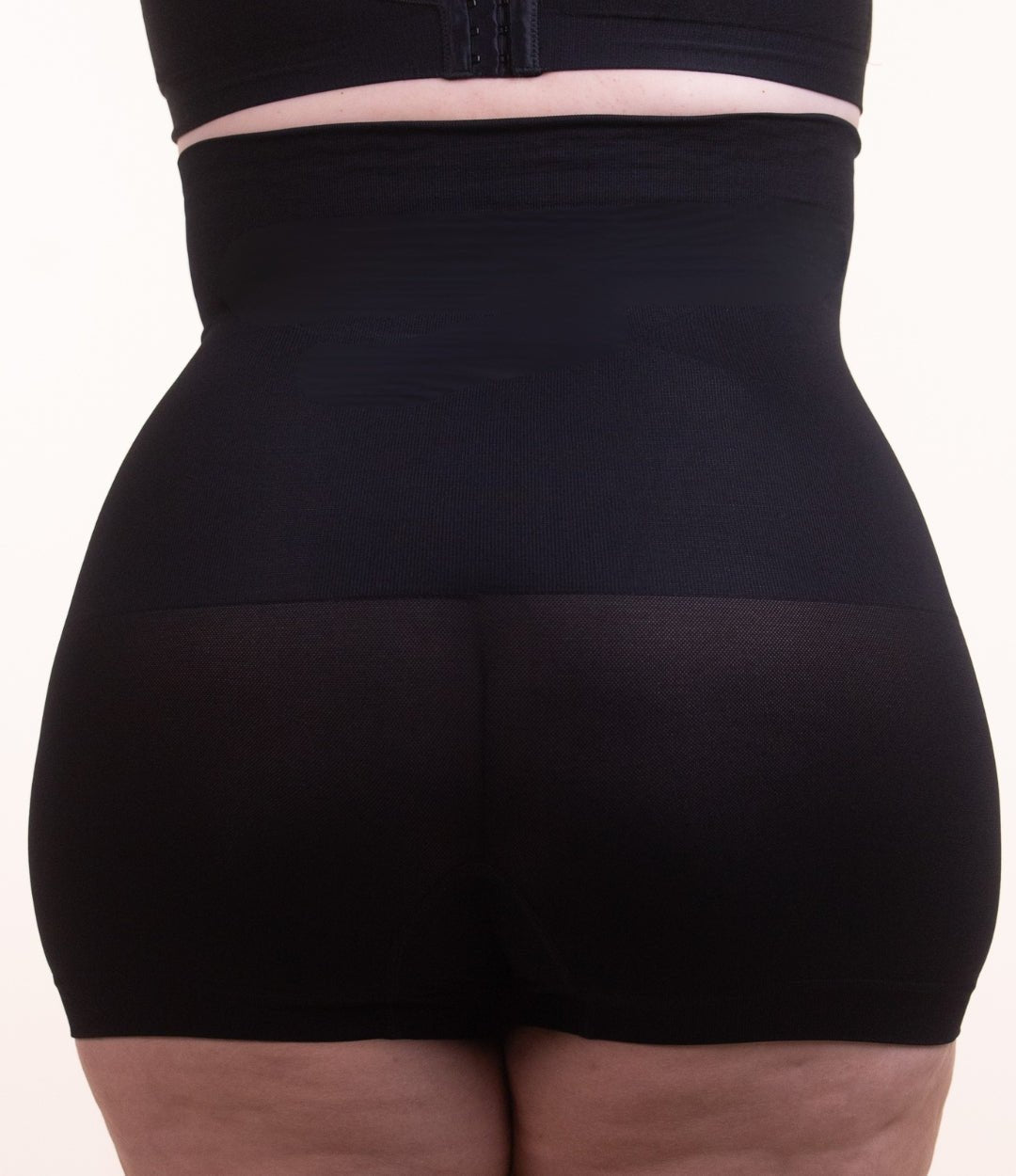 Tiny Shaper - Short Modelador Cintura Alta Modelo Boyshort