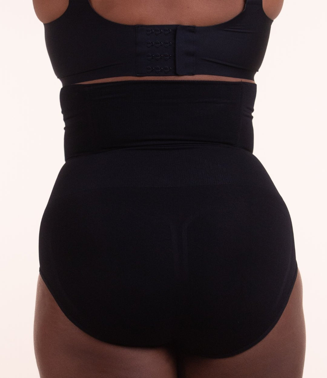 Calcinha Modeladora com Abertura Higiênica (Promoção)