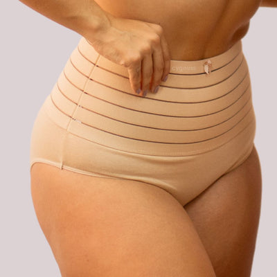 Calcinha Modeladora Model - Seca Barriga