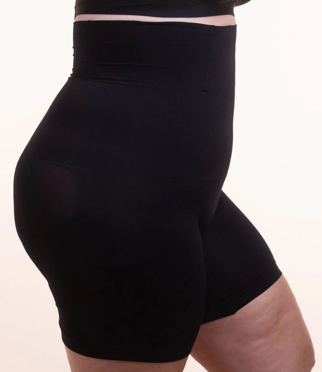 D`linne Shapers - Bermudas Modeladoras que Não Enrolam